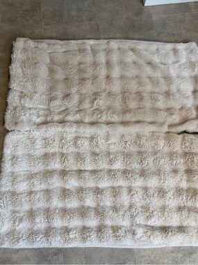 Frye Luxury Faux Fur King Pillow Sham Covers 20x40 Set Of 2